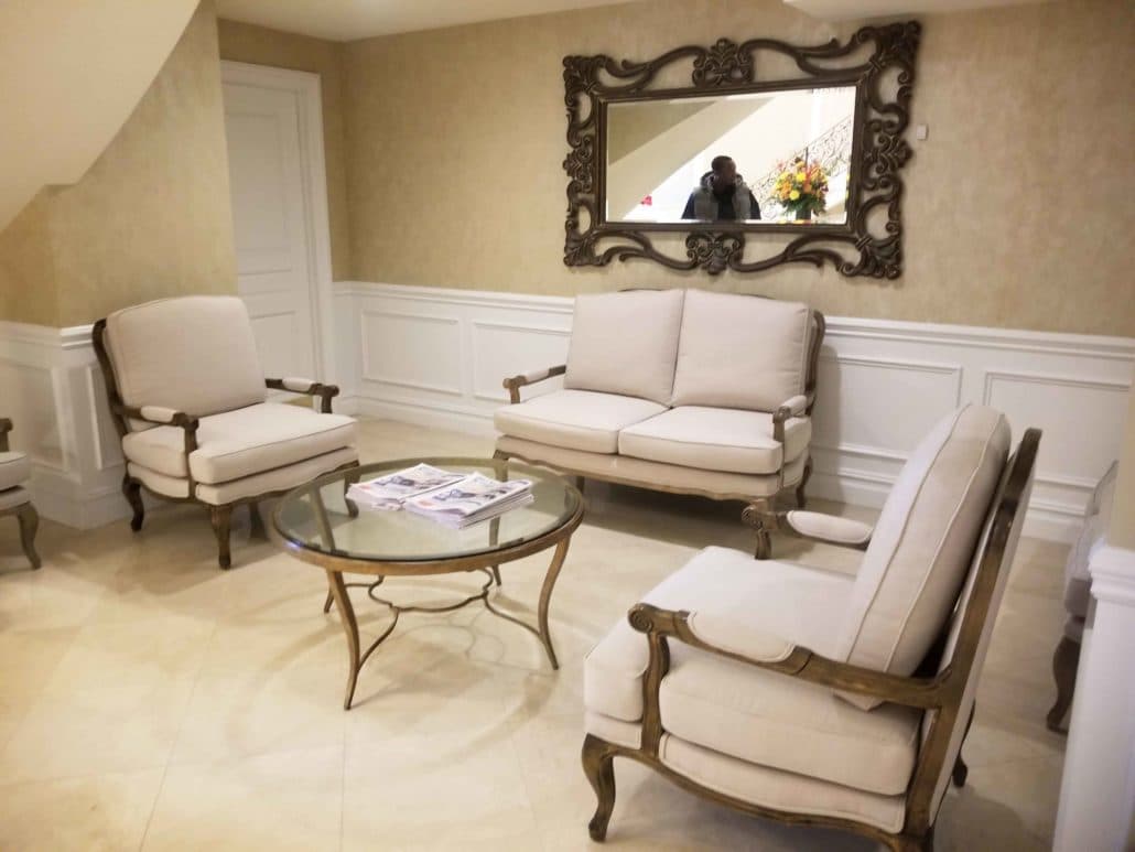 Accent chair restoration